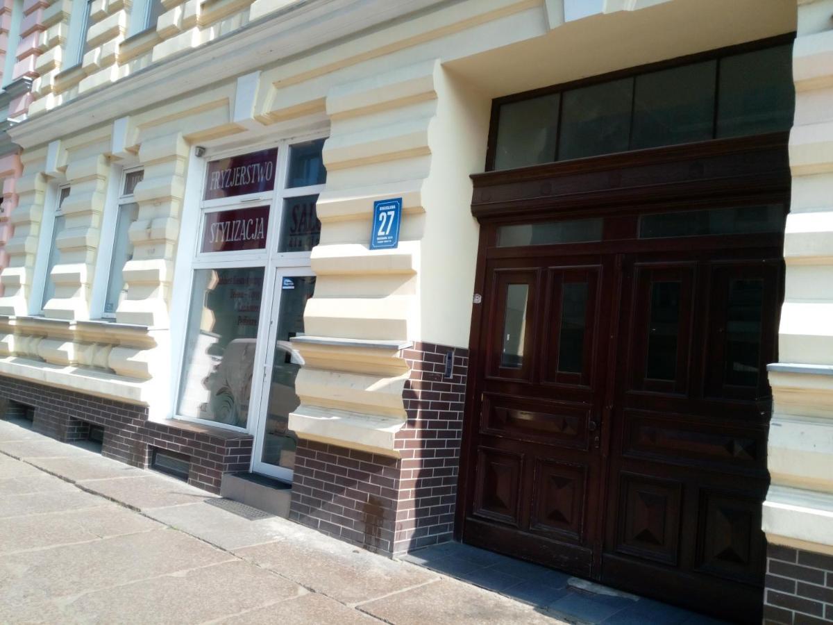 Hostel Tulip - pokój nr 8 ze wspólną łazienką i kuchnią Estetino Exterior foto